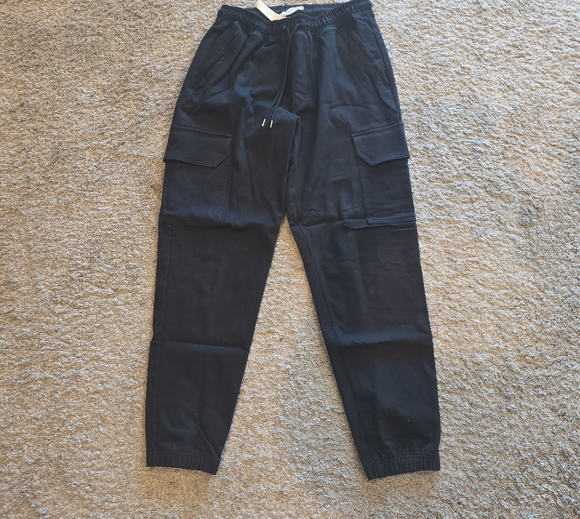 ALO Yoga Men's Black Cargo Pants